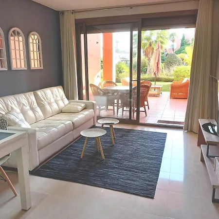 Apartment Apartamento Con Jardin Y Salida Directa A La Piscina
